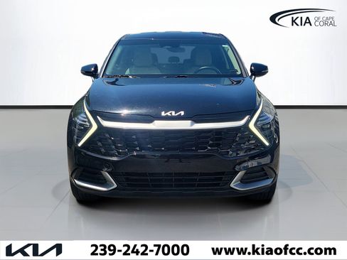 Certified 2025 Kia Sportage EX FWD image 2