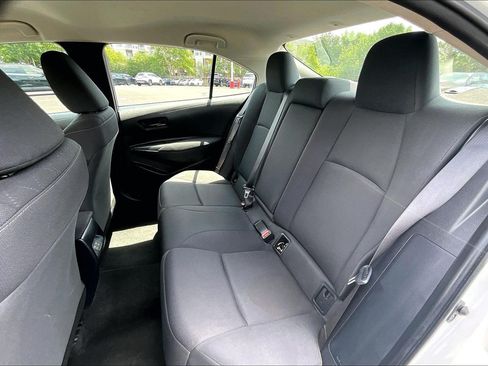 Used 2024 Toyota Corolla LE FWD image 24