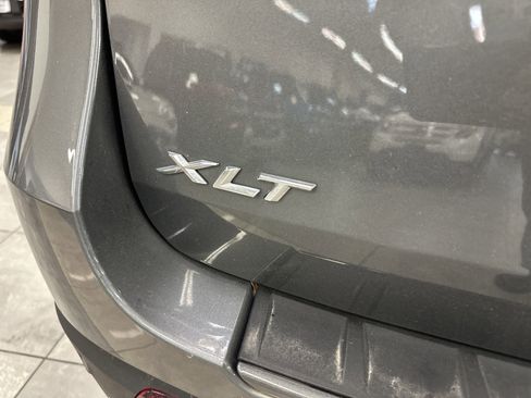 Used 2023 Ford Explorer XLT w/ Equipment Group 202A image 8