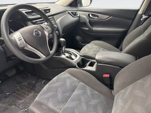 Used 2016 Nissan Rogue S w/ Appearance Package image 10