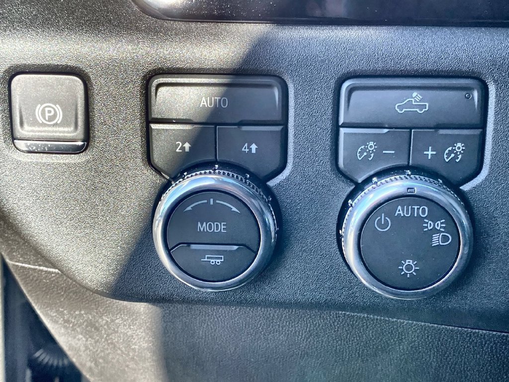 New 2026 GMC Sierra 1500 SLE w/ Preferred Package AWD/4WD image 26