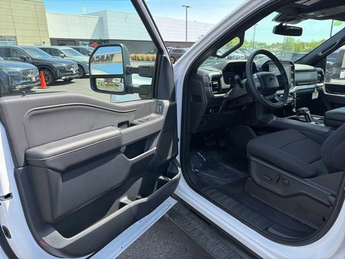 New 2026 Ford F150 XLT w/ Equipment Group 302A MID AWD/4WD image 12