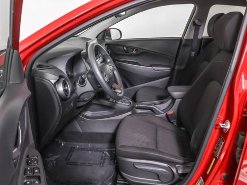 Used 2022 Hyundai Kona SEL FWD image 6