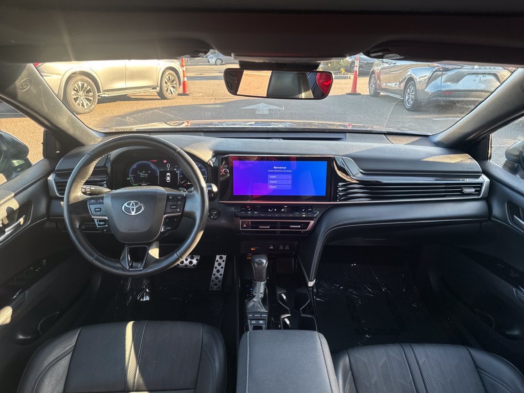 Used 2025 Toyota Camry XSE AWD/4WD image 10