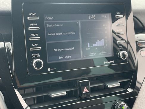 Used 2021 Toyota Camry SE w/ Carpet Mat Package (TMS) image 8