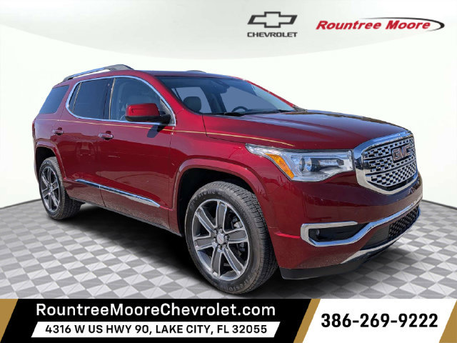 Used 2017 GMC Acadia Denali w/ Technology Package FWD image 1