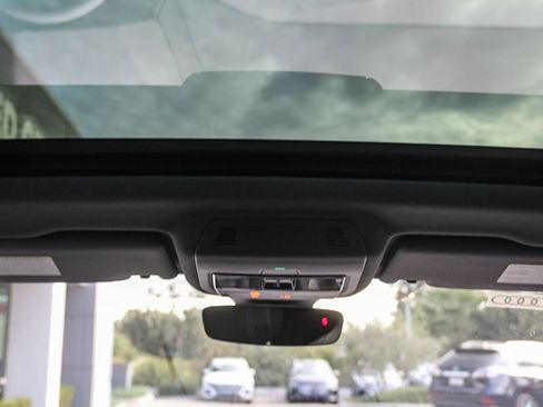 Certified 2023 Audi Q4 e-tron Premium Plus w/ Premium Plus image 18