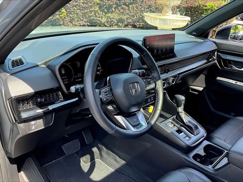 Certified 2025 Honda CR-V Sport Touring image 18
