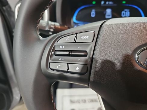 New 2026 Hyundai Venue SEL image 18