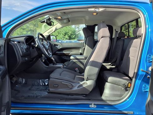 Used 2022 GMC Canyon Elevation image 18