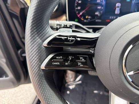 Certified 2025 Mercedes-Benz GLC 350e 4MATIC image 27