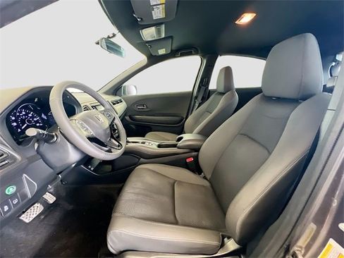 Used 2022 Honda HR-V Sport image 19