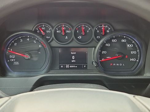 Used 2022 Chevrolet Silverado 1500 Custom AWD/4WD image 17