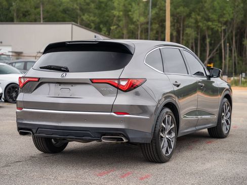 Used 2022 Acura MDX w/ Technology Package FWD image 11