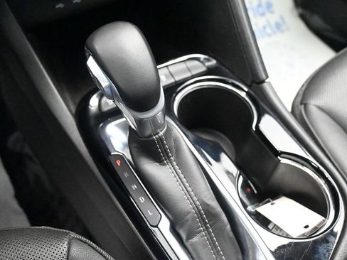 Used 2024 Buick Encore GX Sport Touring image 24