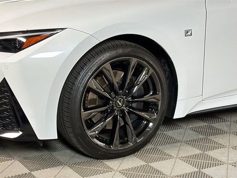 Certified 2025 Lexus IS 350 F Sport image 4