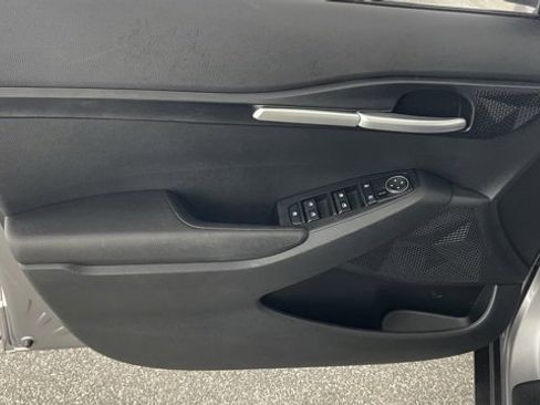 Used 2021 Kia Seltos LX image 34