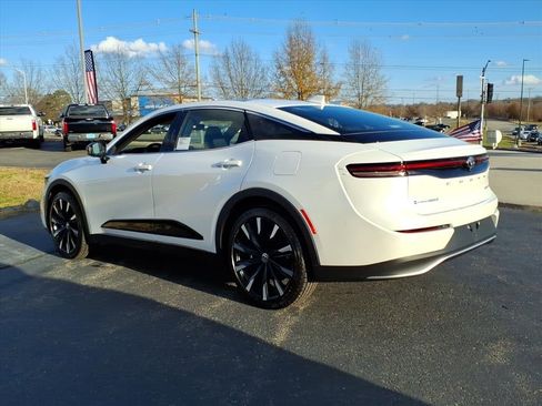 New 2026 Toyota Crown Platinum image 25