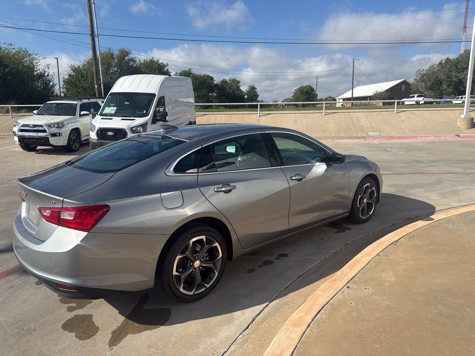 Used 2024 Chevrolet Malibu LT FWD image 5