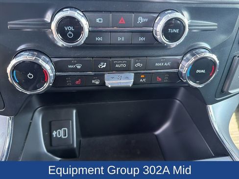 Used 2025 Ford F150 XLT w/ Equipment Group 302A MID image 23