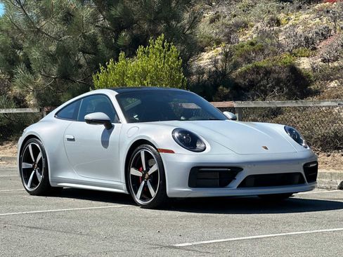 Used 2024 Porsche 911 Carrera S image 10