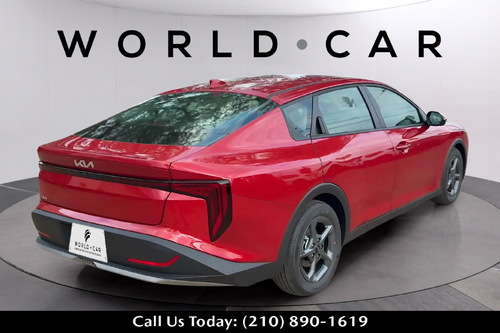 Used 2026 Kia K4 FWD image 4