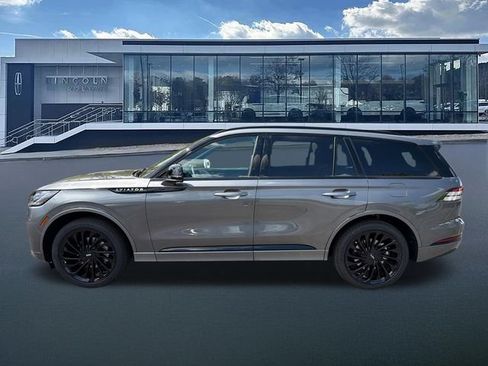 New 2027 Lincoln Aviator Reserve AWD/4WD image 4