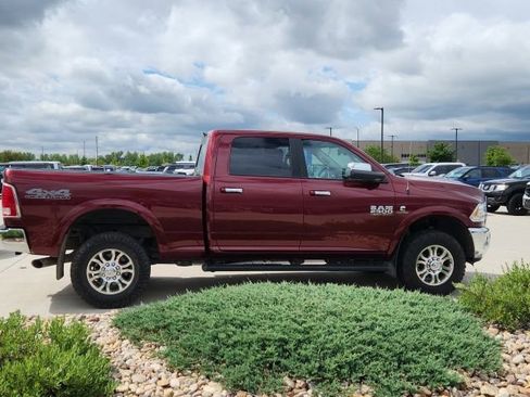 Used 2018 RAM 2500 Laramie w/ Off Road Package AWD/4WD image 2