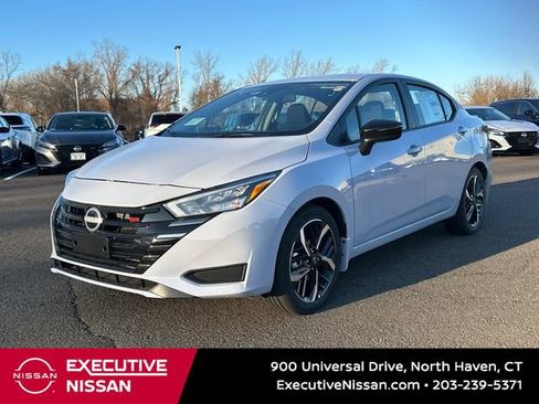 New 2025 Nissan Versa SR w/ Trunk Package image 5