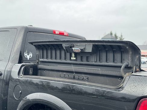 Used 2014 RAM 1500 Outdoorsman image 11