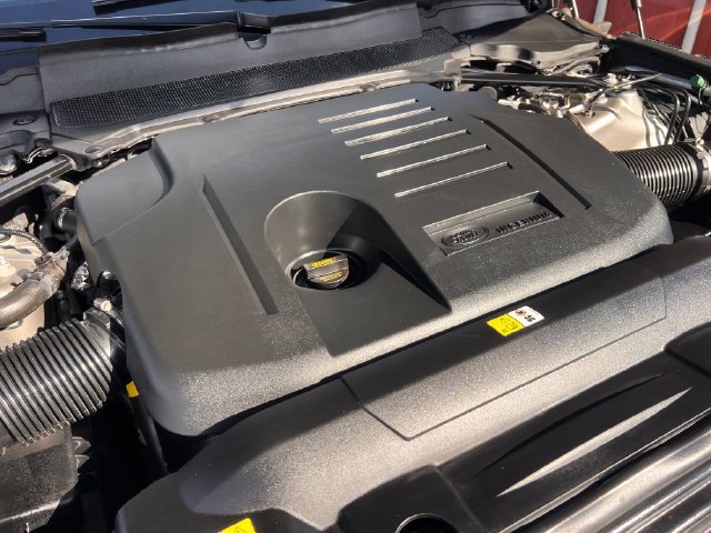 Used 2021 Land Rover Range Rover AWD/4WD image 30