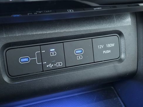 Used 2025 Hyundai Tucson SEL AWD/4WD image 24