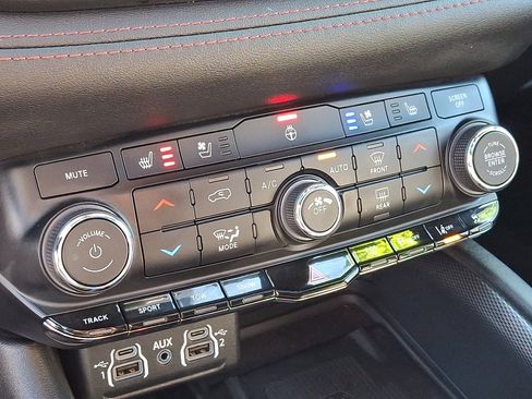 Used 2022 Dodge Durango R/T w/ Tow 'N Go Package image 17