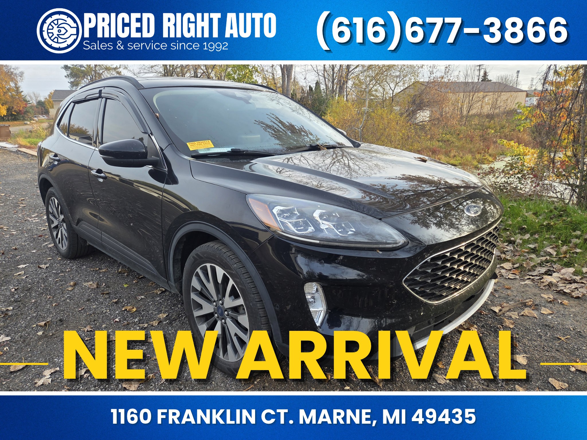 Used 2020 Ford Escape Titanium AWD/4WD image 1