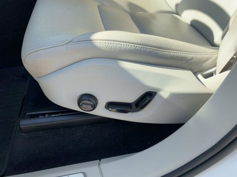 Certified 2023 Volvo XC90 B6 Plus w/ Protection Package image 13