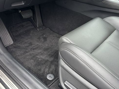 Certified 2026 Genesis G70 2.5T image 37