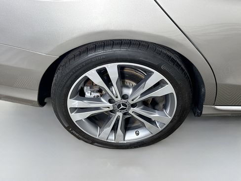 Used 2019 Mercedes-Benz C 300 C 300 image 33