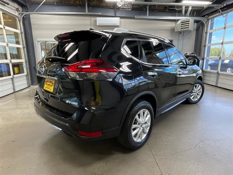 Used 2020 Nissan Rogue SV AWD/4WD image 5