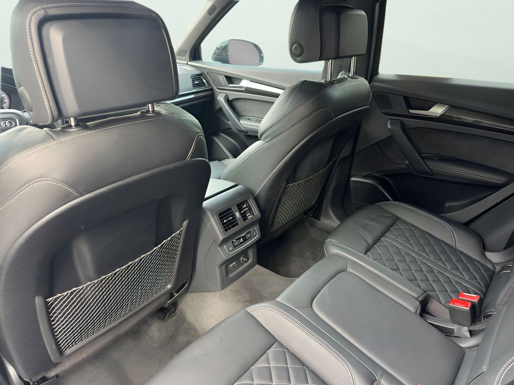 Used 2023 Audi SQ5 Prestige w/ Prestige Package AWD/4WD image 14