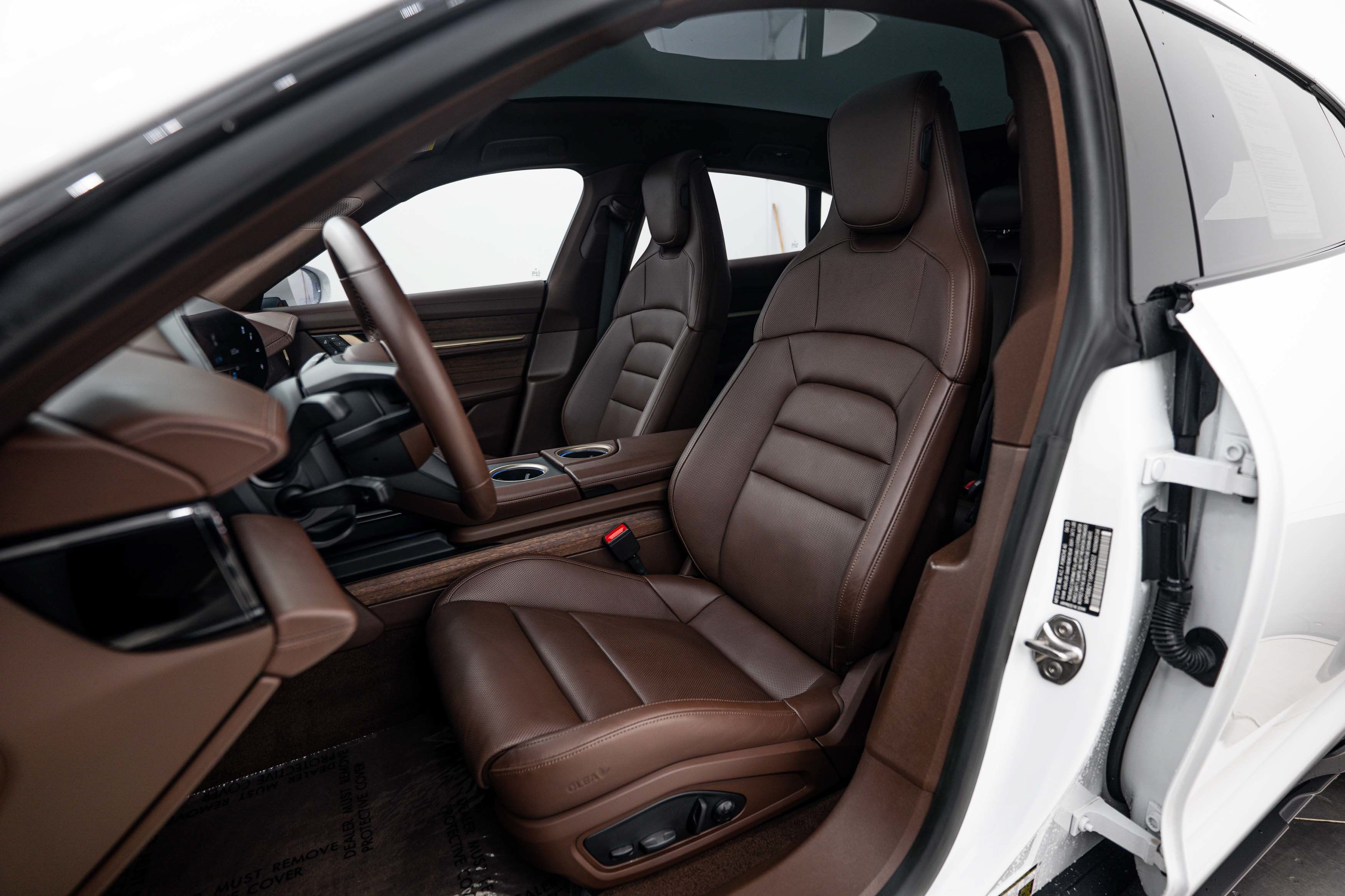 Certified 2023 Porsche Taycan 4S AWD/4WD image 5