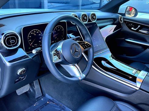 Used 2024 Mercedes-Benz GLC 300 GLC 300 image 18
