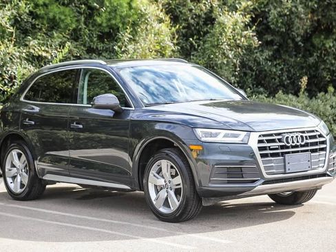 Used 2018 Audi Q5 2.0T Premium Plus image 3