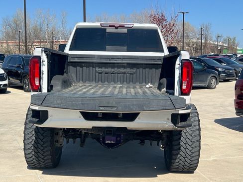 Used 2022 GMC Sierra 2500 Denali image 15