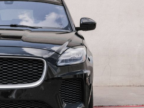 Used 2018 Jaguar E-PACE R-Dynamic S AWD/4WD image 43