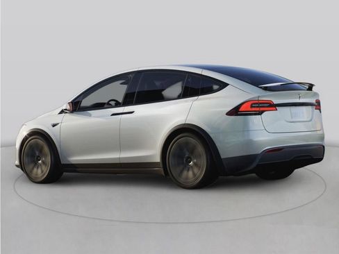 Used 2022 Tesla Model X AWD/4WD image 1