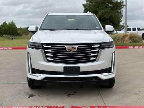 Used 2023 Cadillac Escalade Premium Luxury Platinum AWD/4WD image 2