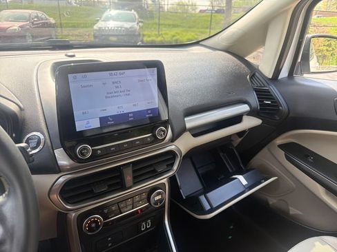 Used 2020 Ford EcoSport SE AWD/4WD image 32