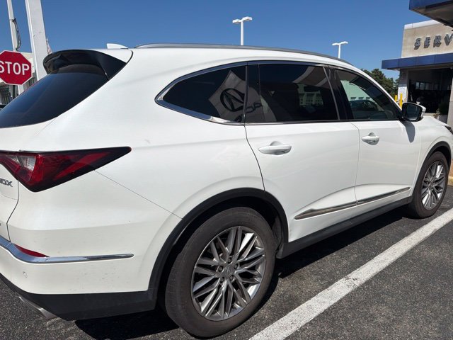 Used 2022 Acura MDX w/ Advance Package AWD/4WD image 4