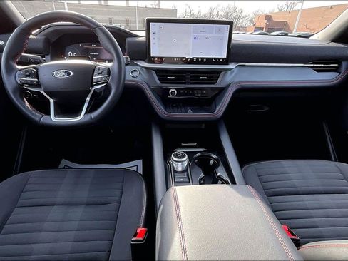 Certified 2025 Ford Explorer ST-Line w/ Premium Package image 14