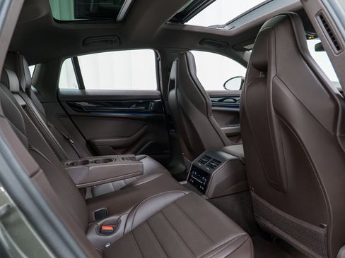 New 2026 Porsche Panamera 4S image 26